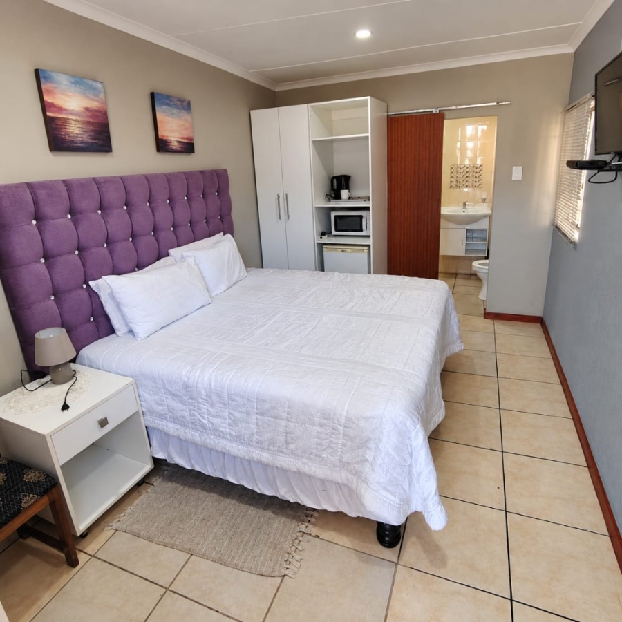 14 Bedroom Property for Sale in Baysville Eastern Cape
